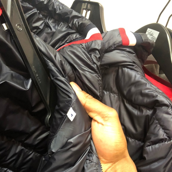 Moncler Giroux Hooded Puffer Jacket - Picture 3 of 3